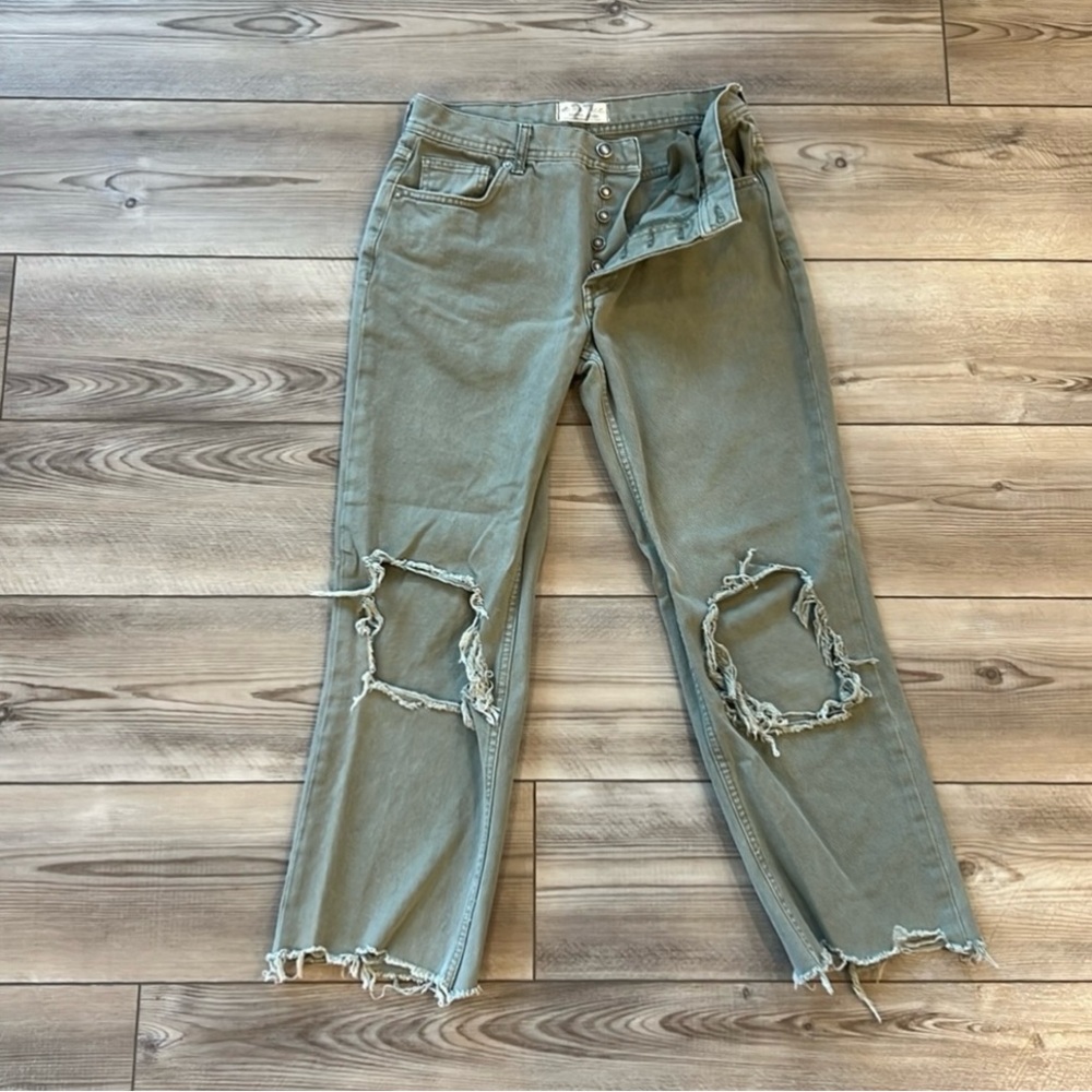 Free People - Maggie Mid-Rise Straight Jeans